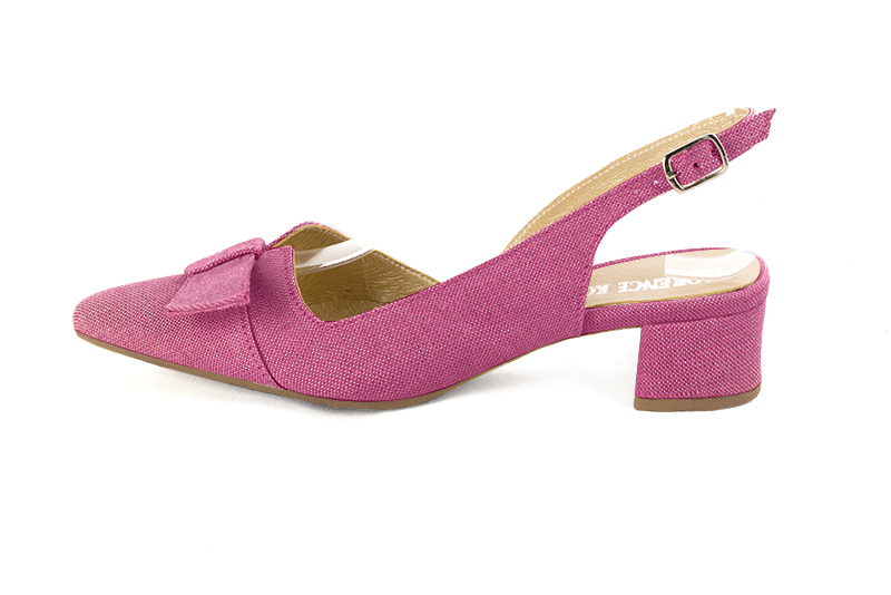 Hot pink women's slingback shoes. Tapered toe. Low flare heels. Profile view - Florence KOOIJMAN